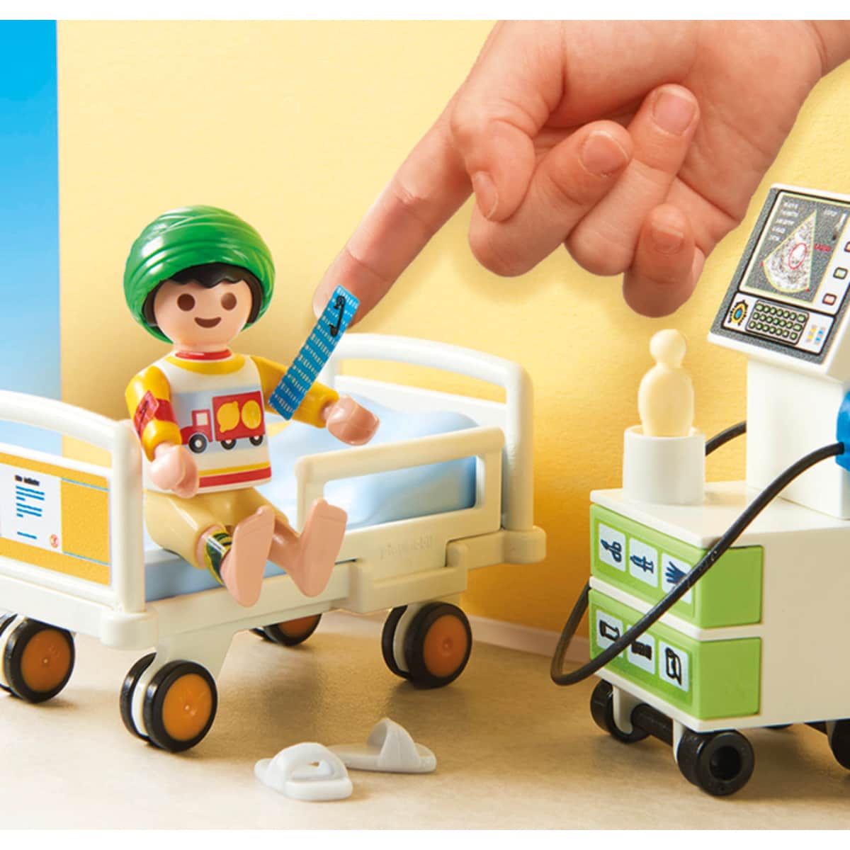 Playmobil City Life Children's Hospital Room Playset Unisex, 5-7 Years