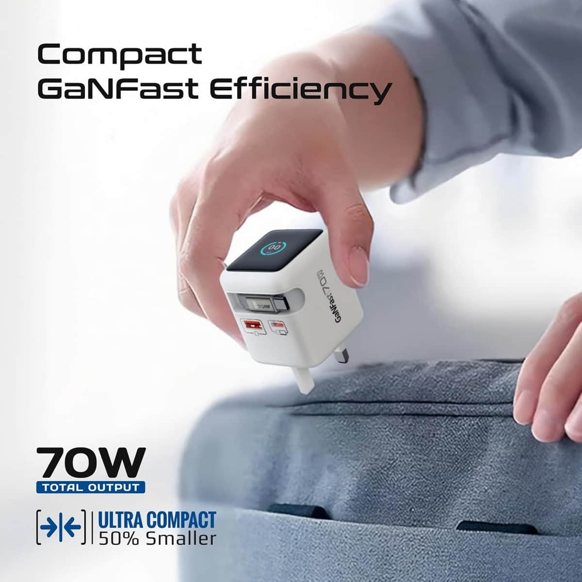 بروميت شاحن جداري GaNFast بقدرة 70 واط مع كابل USB-C قابل للسحب وشاشة TFT