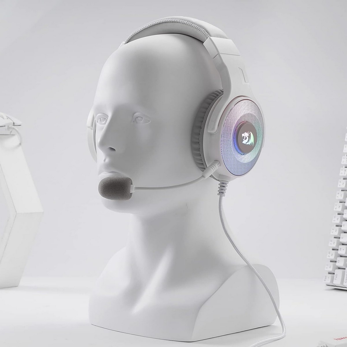 Redragon White Pandora Virtual 7.1 RGB Wired Gaming Headset