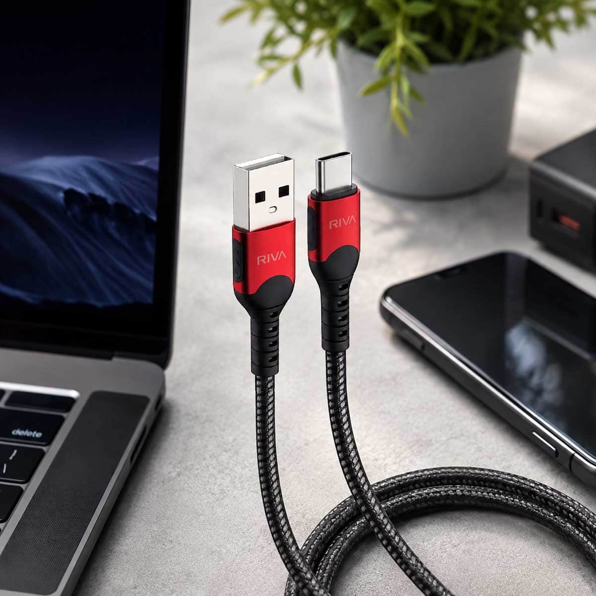 ريفا كابل شحن قماشي R100 من USB-A إلى USB-C بقدرة 30W