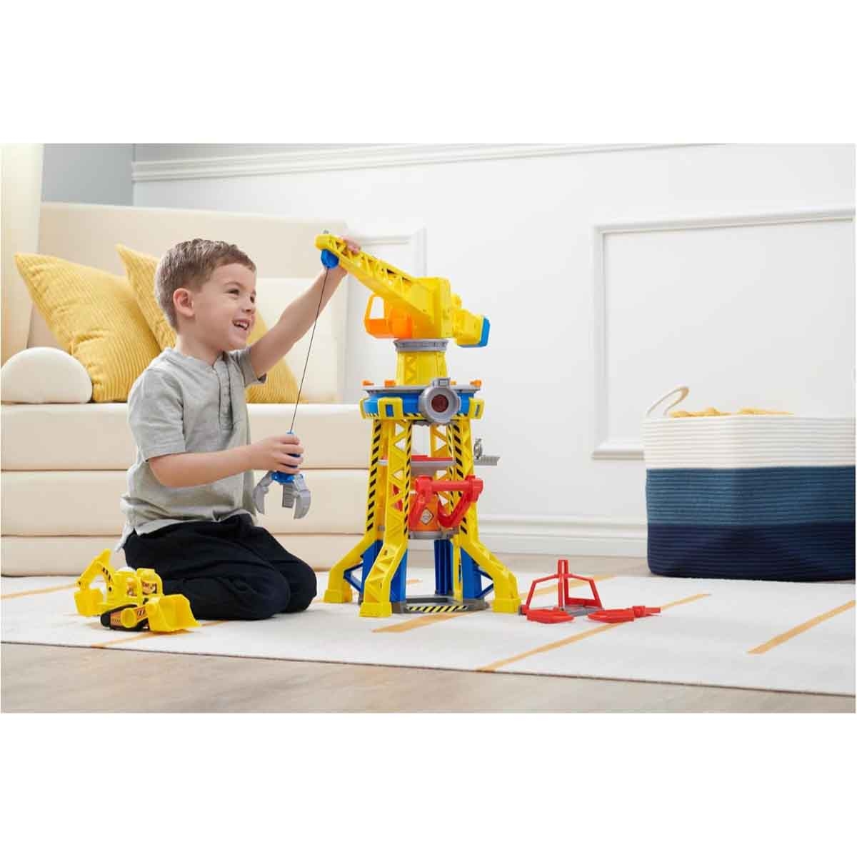 Rubble & Crew Barkyard Crane Tower Truck Unisex, 3-4 Years