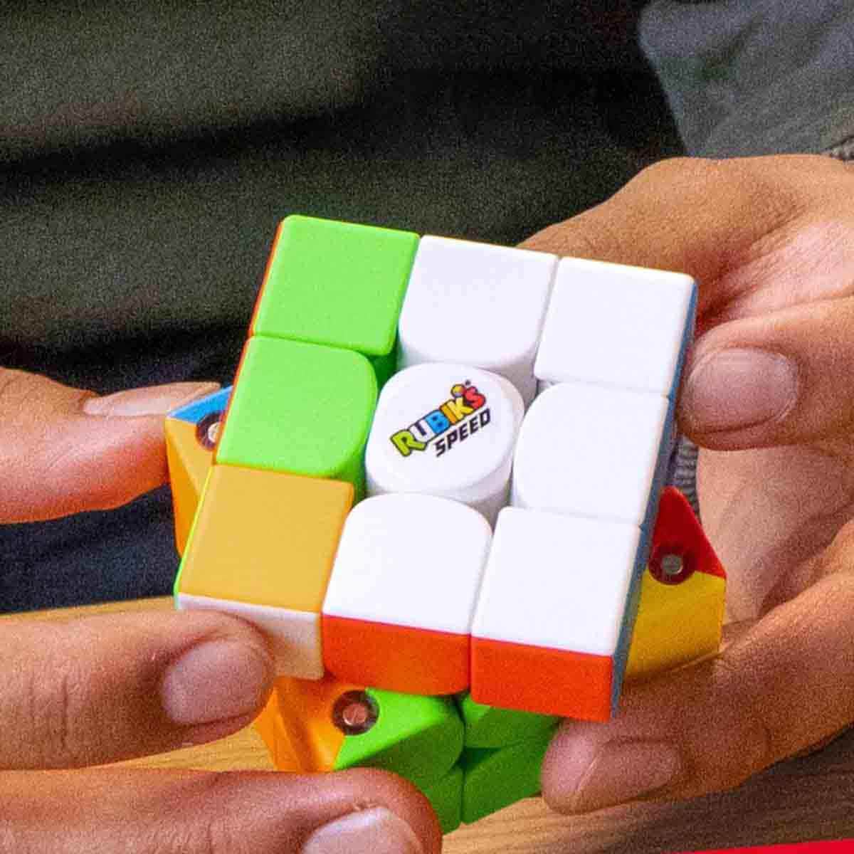 Rubiks 3x3 Magnetic Speed Cube Brain Teaser Toy Unisex, 8-10 Years