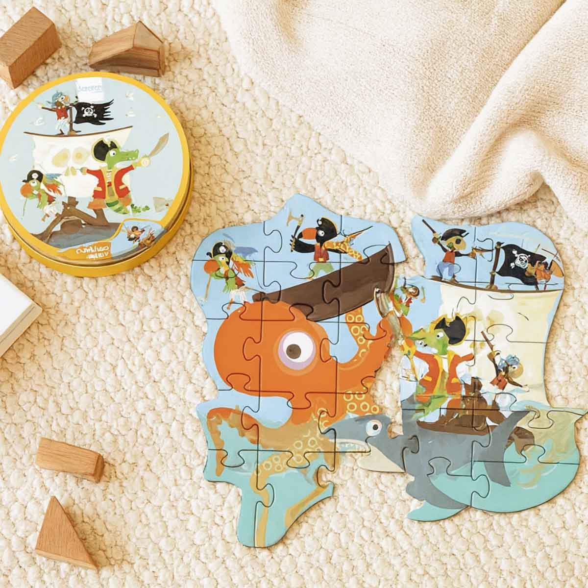 Scratch Europe 29-Pieces Pirates Contour Puzzle Unisex, 3-4 Years