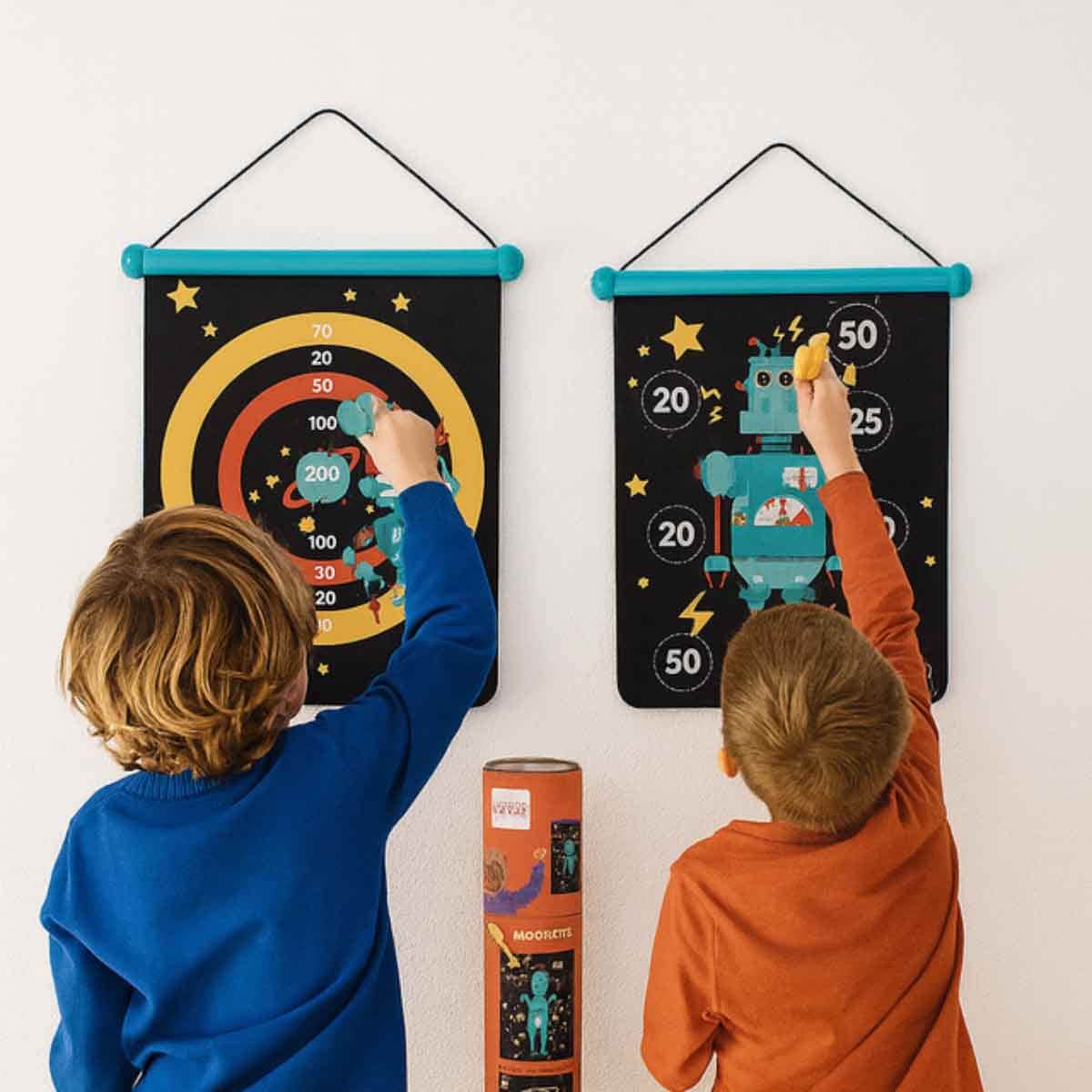 Scratch Europe Robot Magnetic Dart Board with Darts Unisex, 5-7 Years