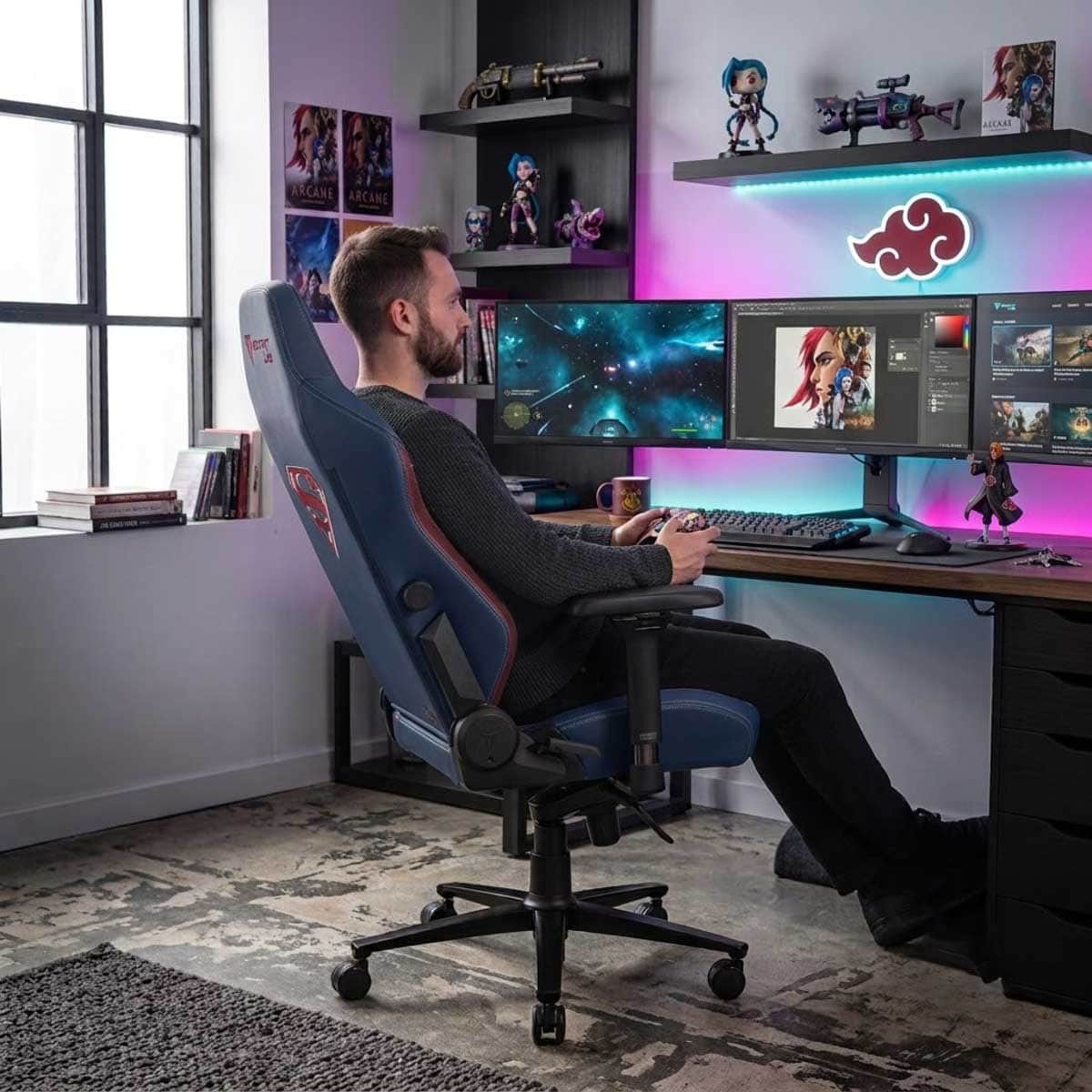 Secretlab Regular Titan Evo Superman Gaming Chair