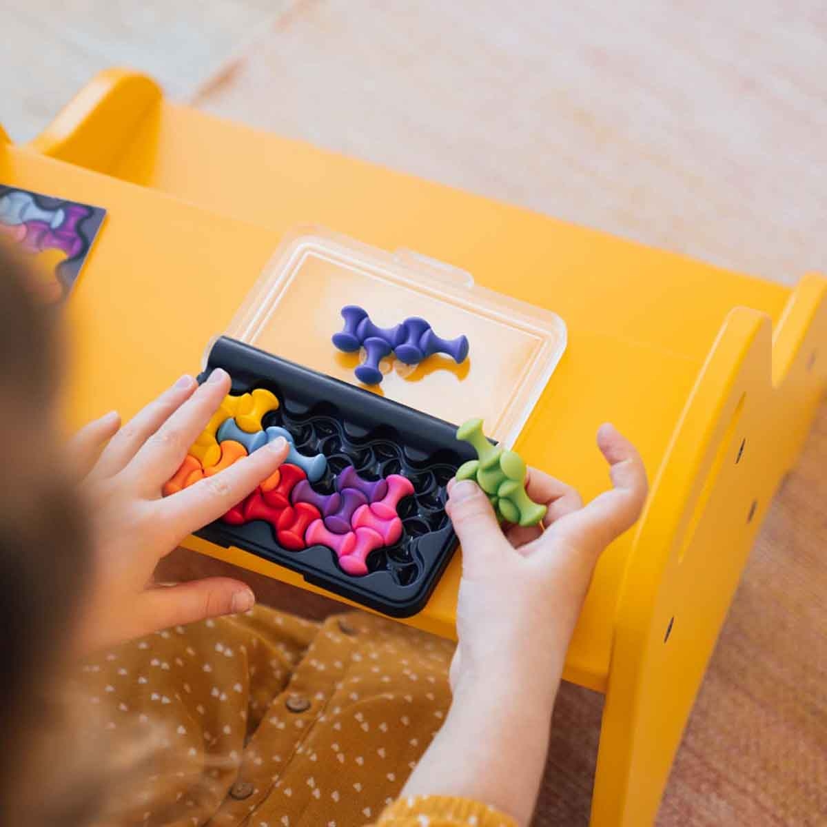 SmartGames IQ Waves Board Game Unisex, 8-10 Years