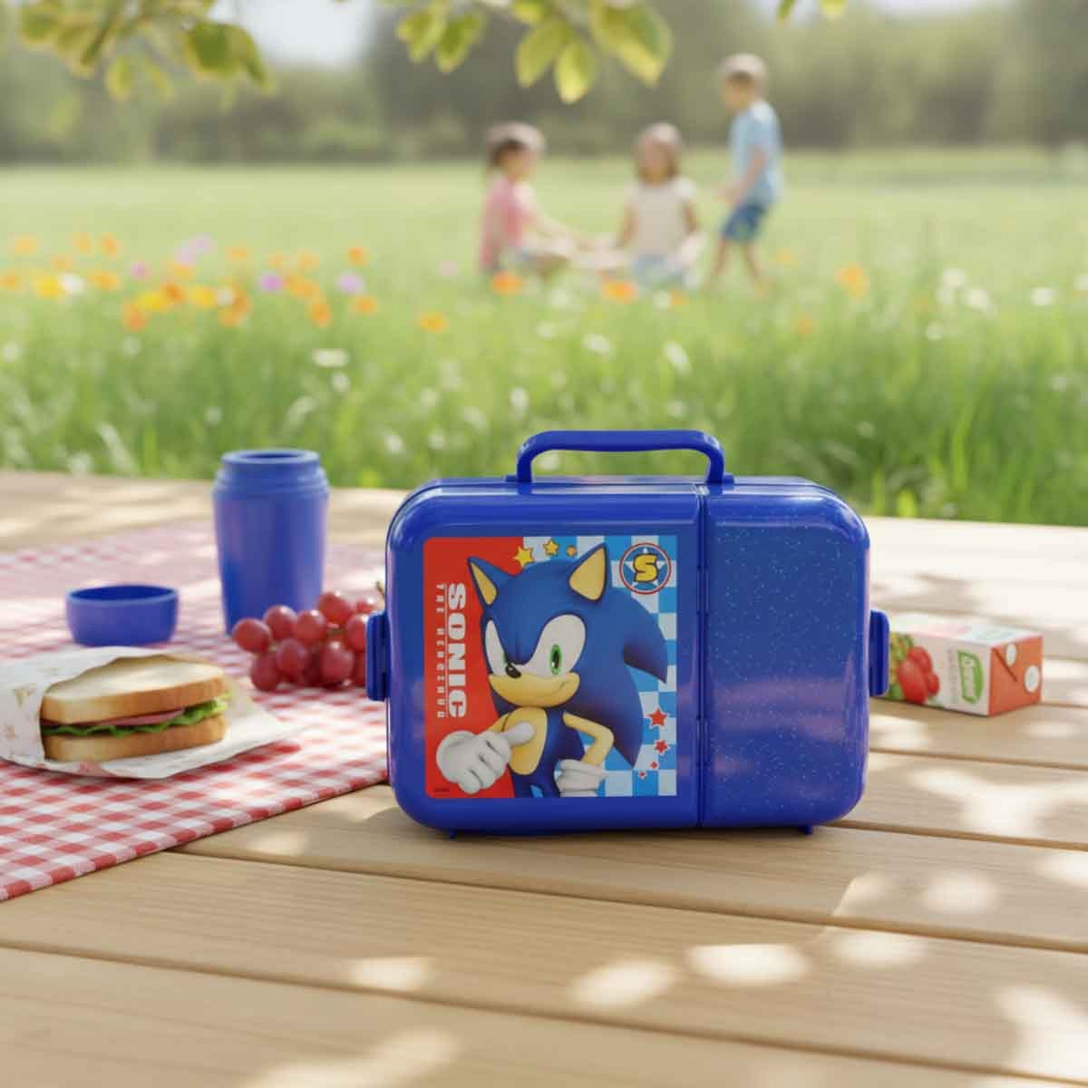 Sonic the Hedgehog 2-Compartment Leakproof & Easy to Use Bento Lunch Box