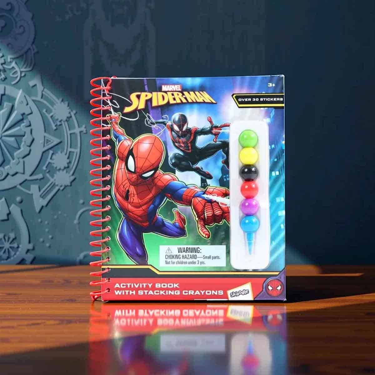Spider-Man Activity Book with Stacking Crayons Unisex, 3-4 Years