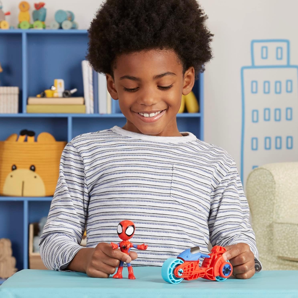 Spidey And His Amazing Friend 4″ Action Figure with Spidey Motorcycle Unisex, 3-4 Years