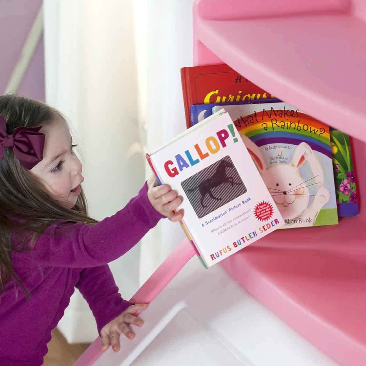 Step2 ST2857600 Lift & Hide Bookcase Storage Chest Unisex, 3-4 Years