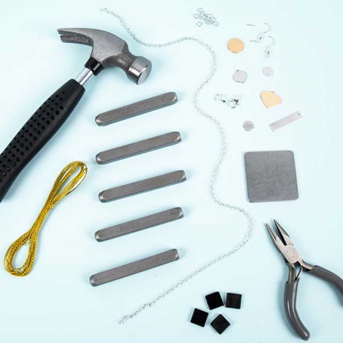 طقم صنع مجوهرات على شكل خاتم من STMT، للبنات من 8 إلى 10 سنوات