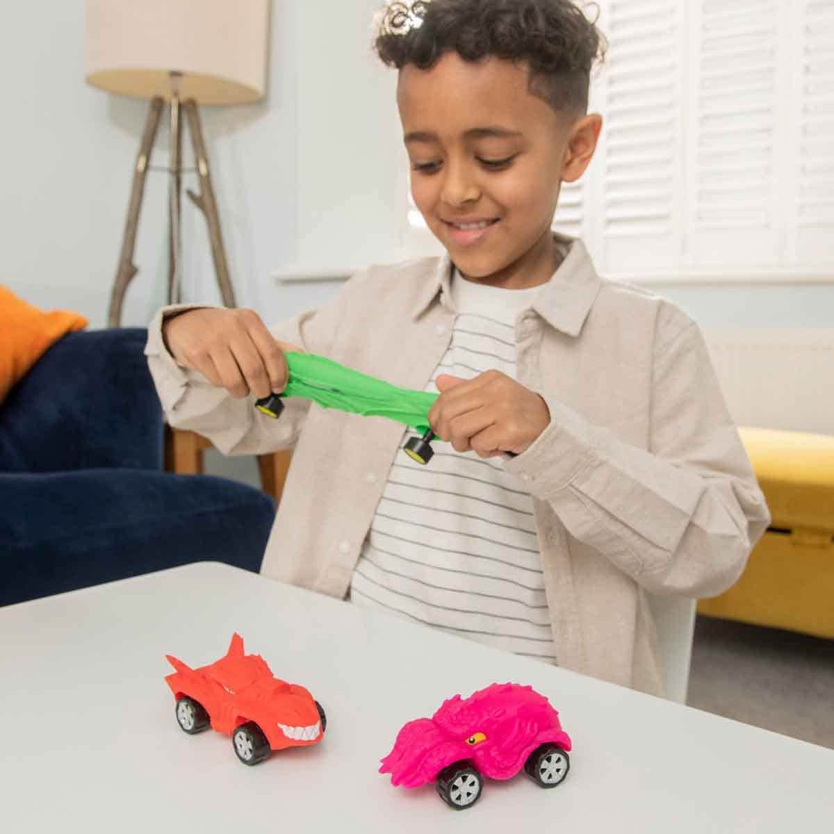 Stretcherz Street Assorted Smash Car & Electro-Stretch + Squad Dinos + Slammerz Action Figure Bundle