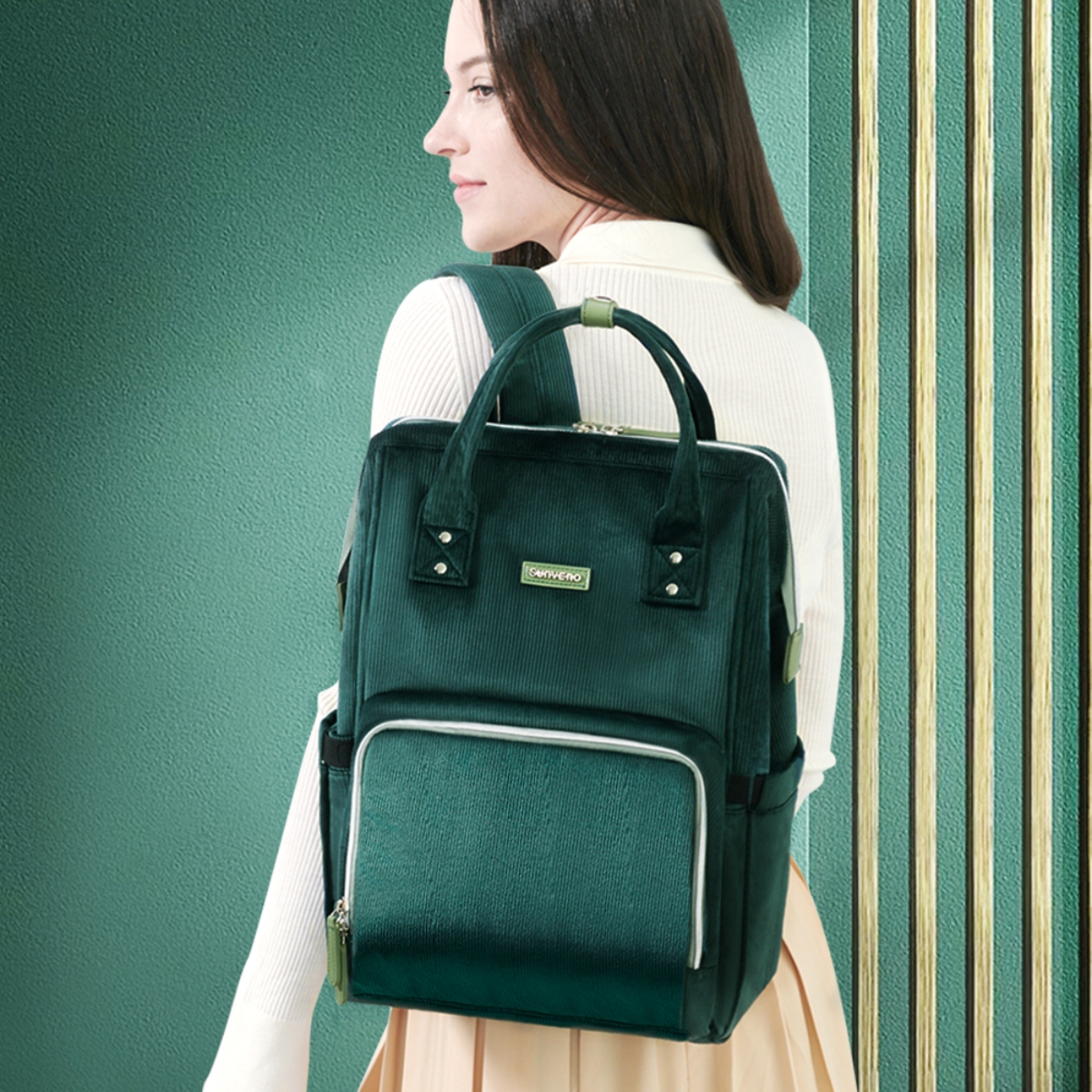 صنفينو حقيبة حفاضات باللون الأخضر للأطفال