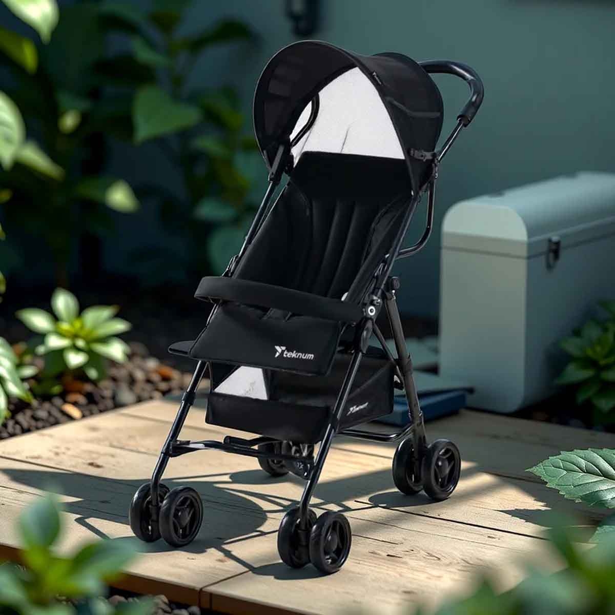 Teknum Black Eco-Lite Stroller