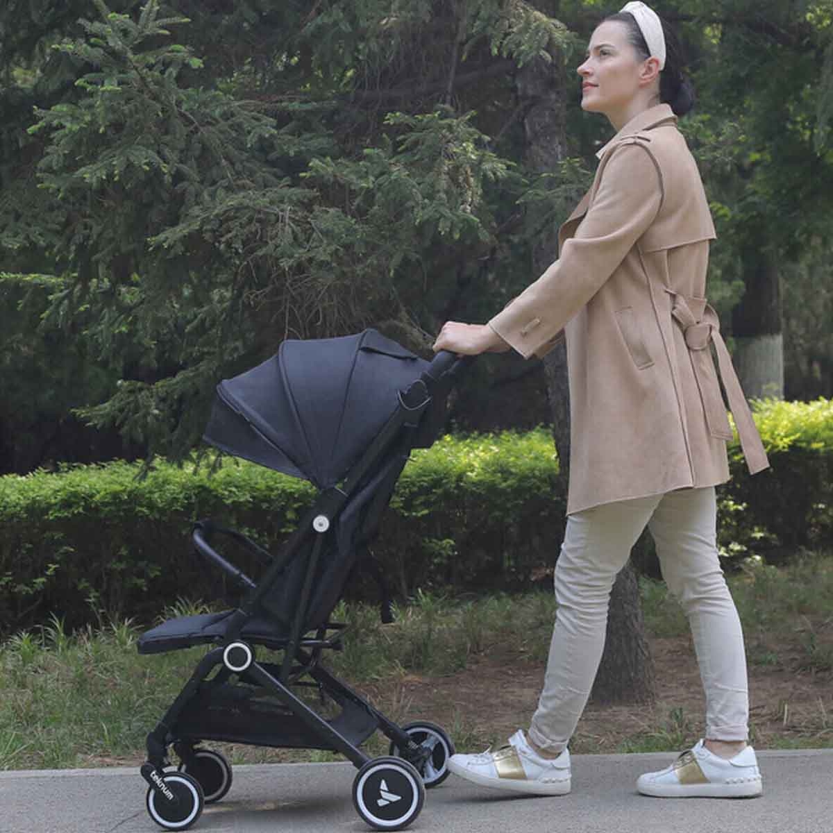 Teknum Black Travel Cabin Stroller with Coffee Cup Holder