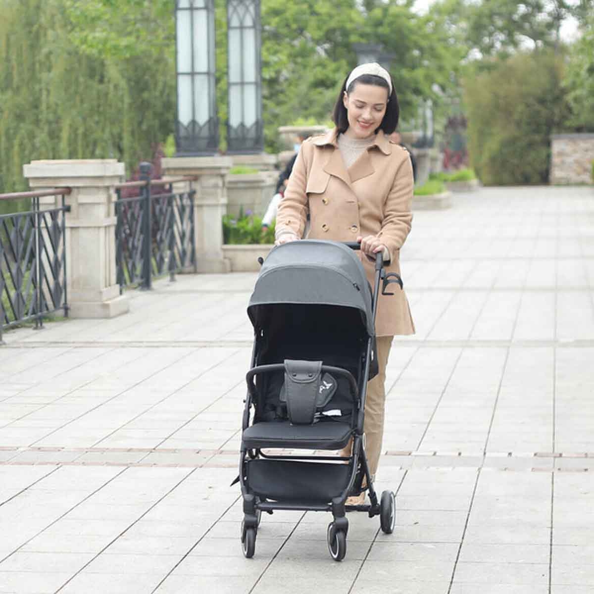 Teknum Grey Travel Cabin Stroller with Coffee Cup Holder