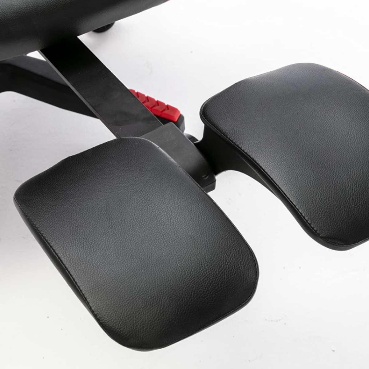 369 كرسي ألعاب قابل للتعديل موديل K3 باللونين الأسود والأحمر