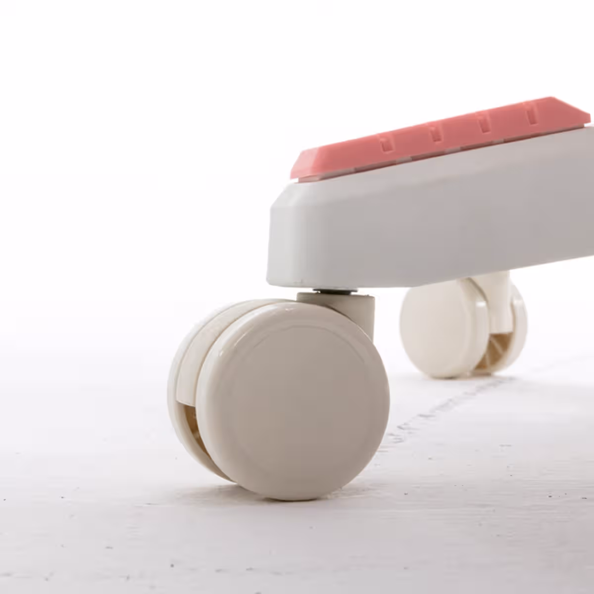 369 Pink/White Adjustable K2 Gaming Chair