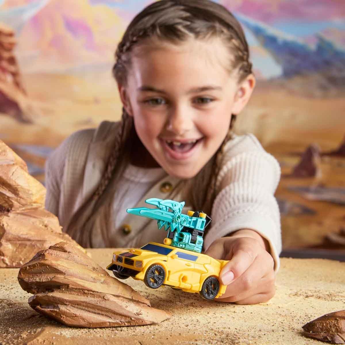 Transformers Cyberworld Armor Bumblebee Action Figure Unisex, 5-7 Years