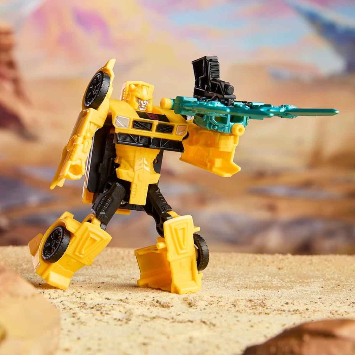 Transformers Cyberworld Armor Bumblebee Action Figure Unisex, 5-7 Years