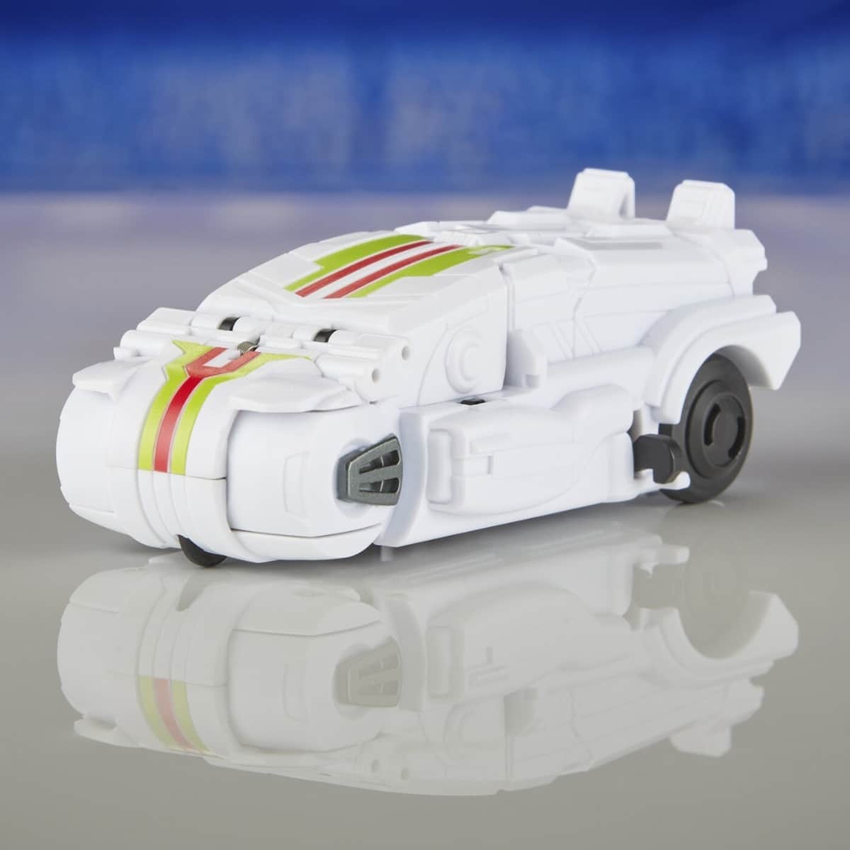 Transformers One 4″ COG Changer Wheeljack Action Figure Unisex, 5-7 Years