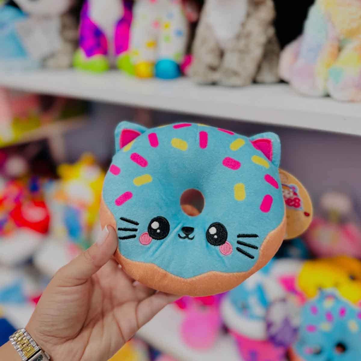 Tutti Cutie 12" Donut Kitty Soft & Cuddly Stuffed Animal Plush Unisex, 3-4 Years
