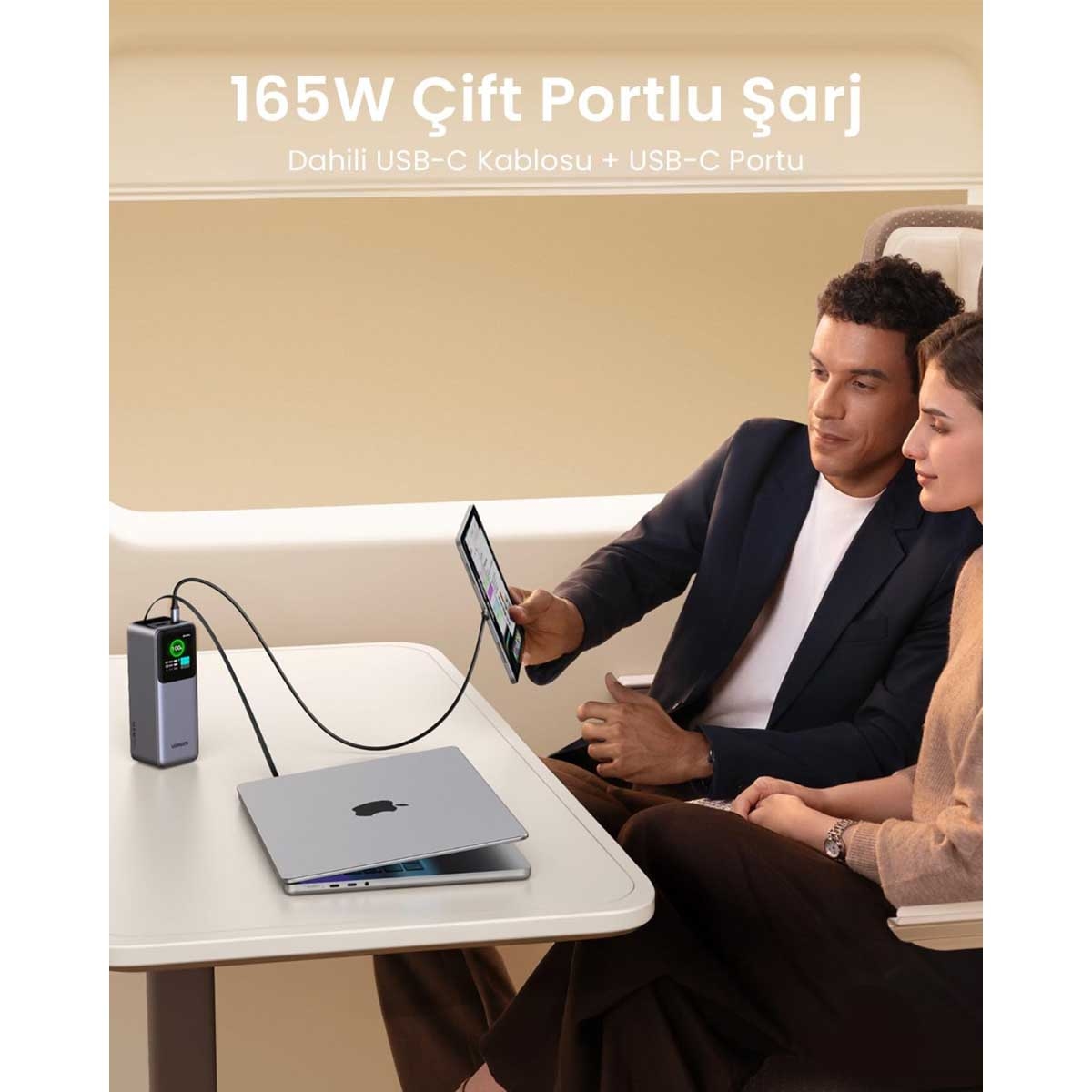 يوجرين باور بانك 20000mAh بقدرة 165W مع كابل USB-C قابل للسحب