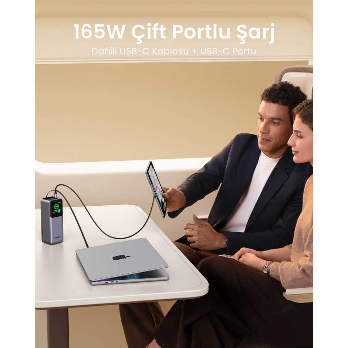 UGREEN 20000mAh 165W Retractable USB-C Cable Power Bank