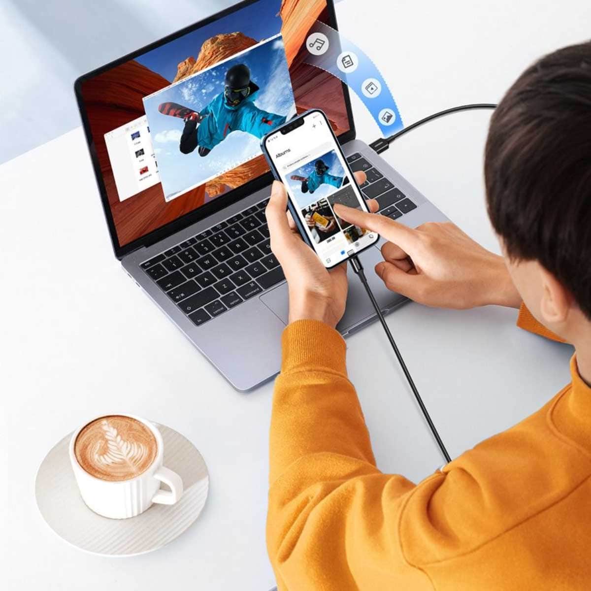 يوجرين US155 كابل USB-A إلى Lightning