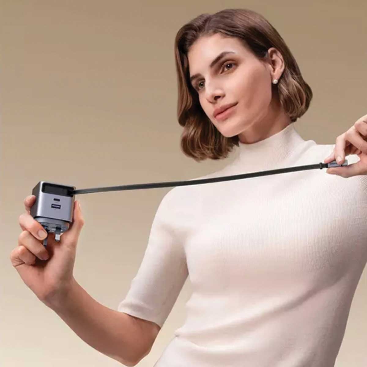 يوجرين Nexode Pro X614 شاحن حائط GaN ثنائي المنافذ بقدرة 45W مع كابل USB-C