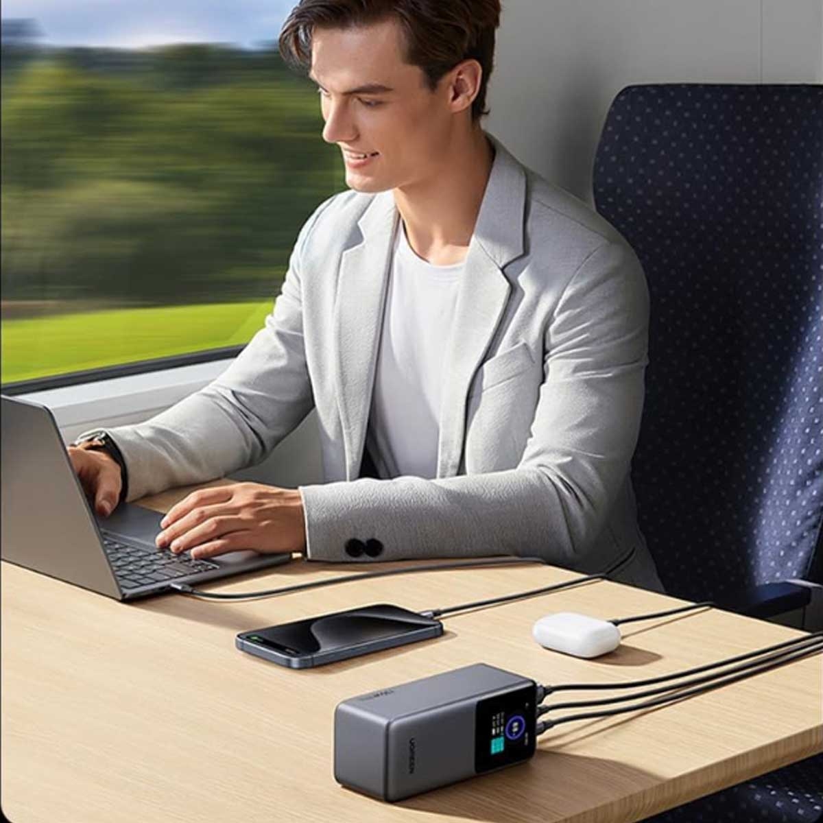 يوجرين PB721 باور بانك 20000mAh بقدرة 130W
