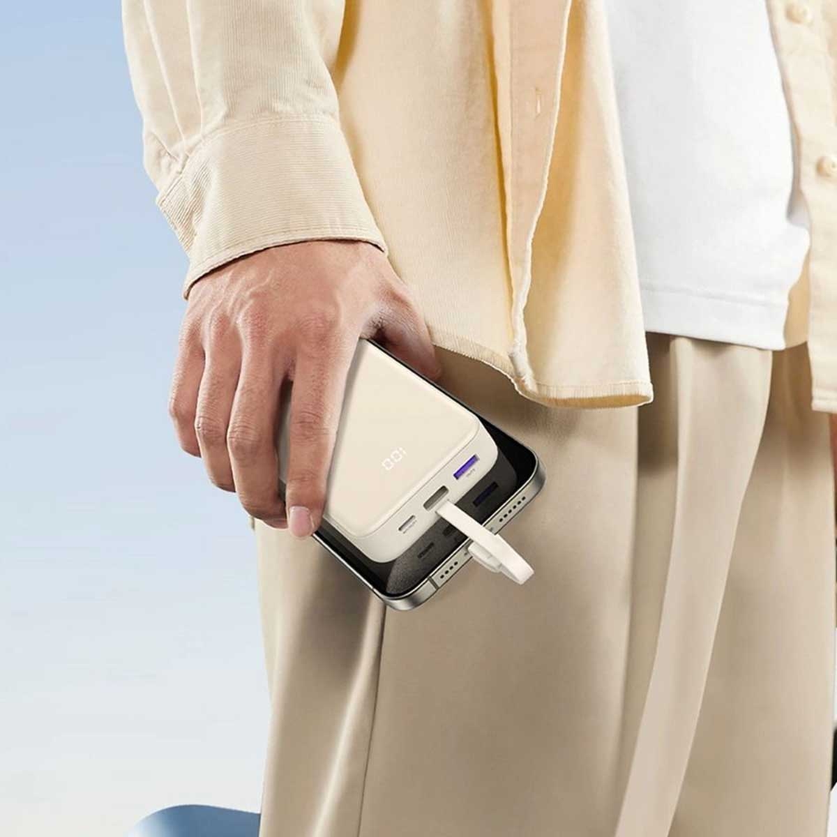 يوجرين باور بانك 20000mAh بقدرة 22.5W مع كابل USB-C مدمج