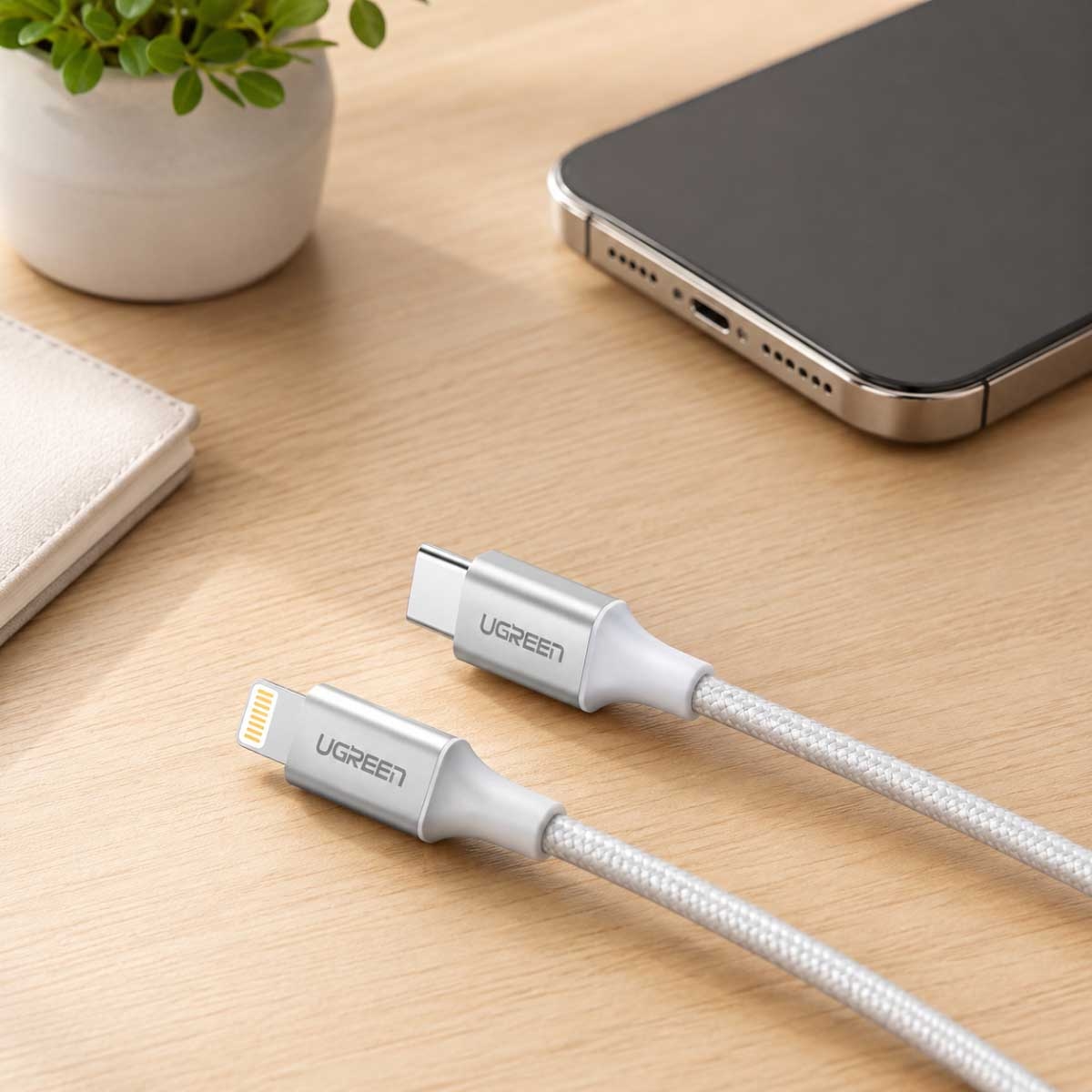 UGREEN White 1m Braided USB-C to Lightning Cable