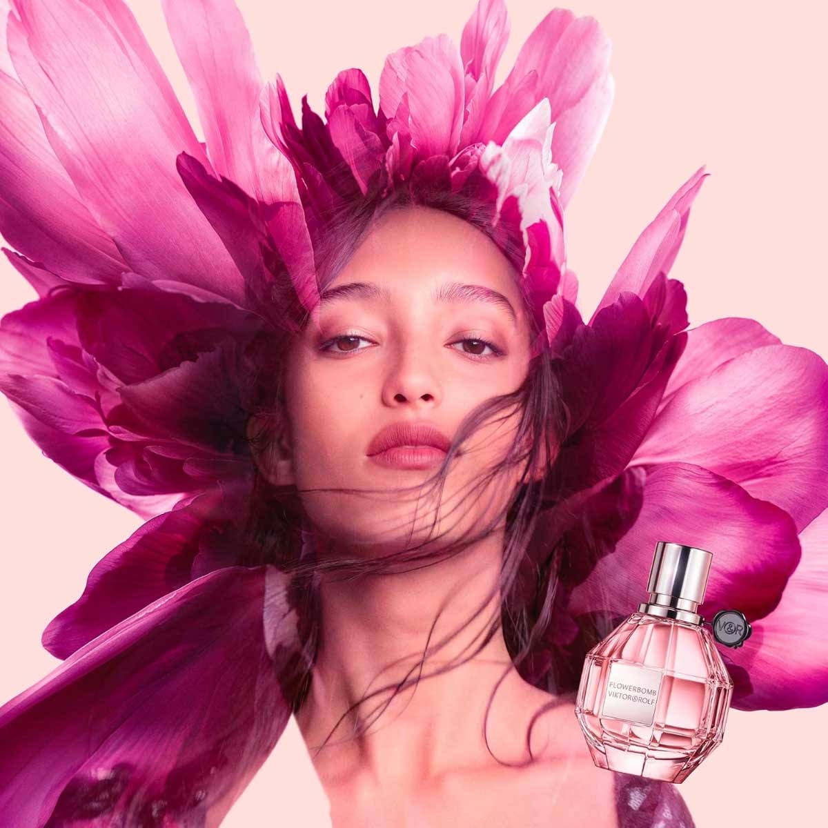 Viktor & Rolf Flowerbomb Eau De Parfum for Women