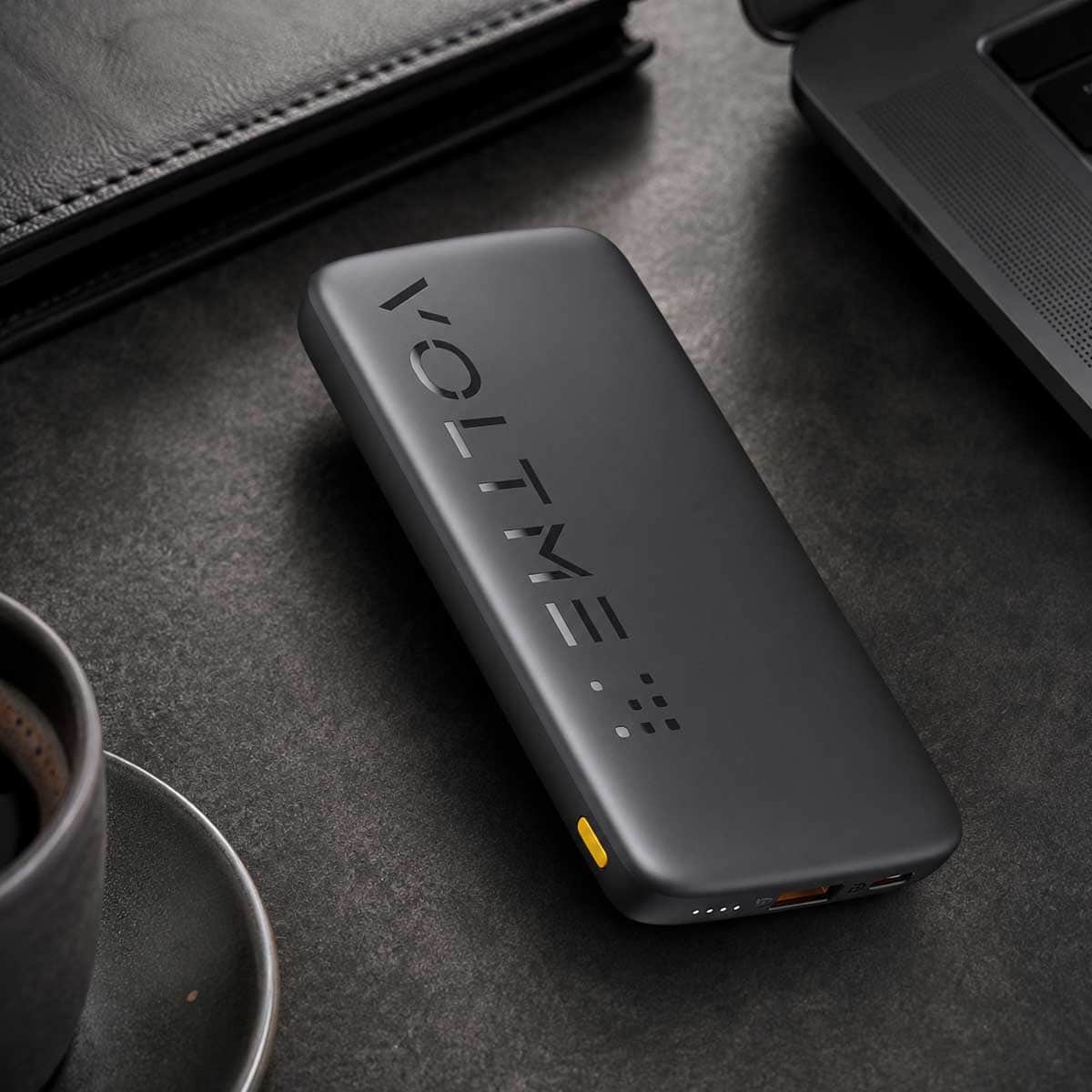 فولتمي باور بانك هايبر كور بسعة 10000mAh وقدرة 22.5W