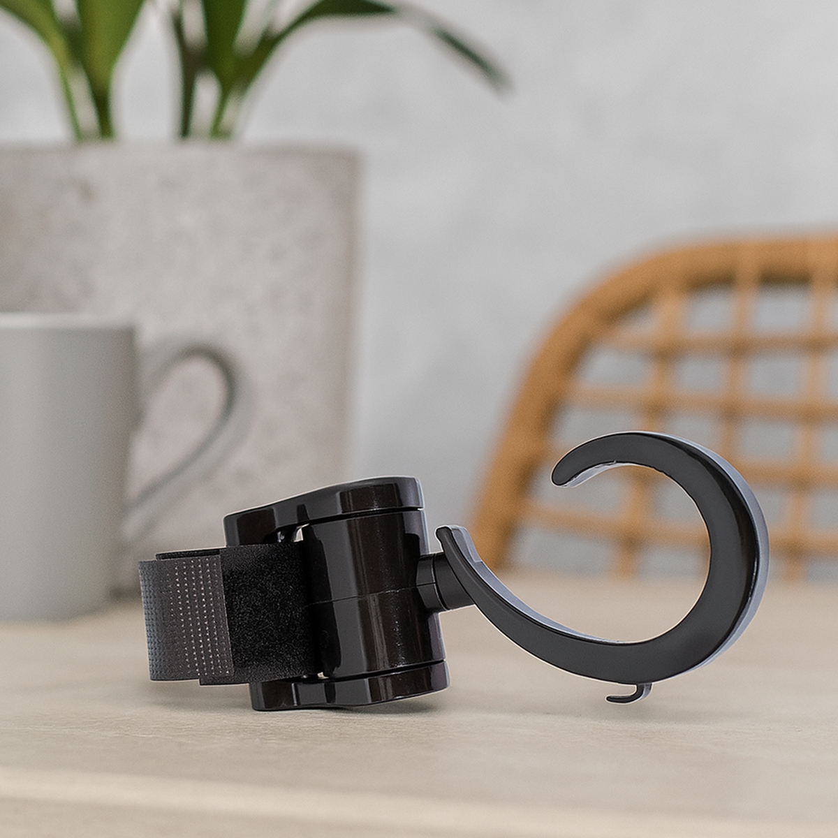 بيبي دريم خطاف عربة بلون أسود للأطفال من عمر 0 إلى 2 سنة