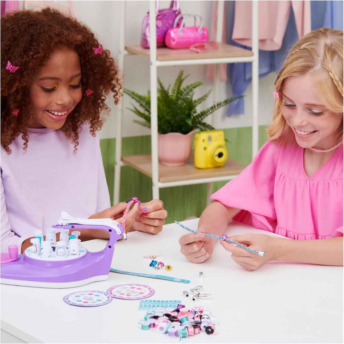 Cool Maker Kumikreator 3 in 1 Necklace and Bracelet Making Kit Dress-Up Accessories Girls, 8-10 Years