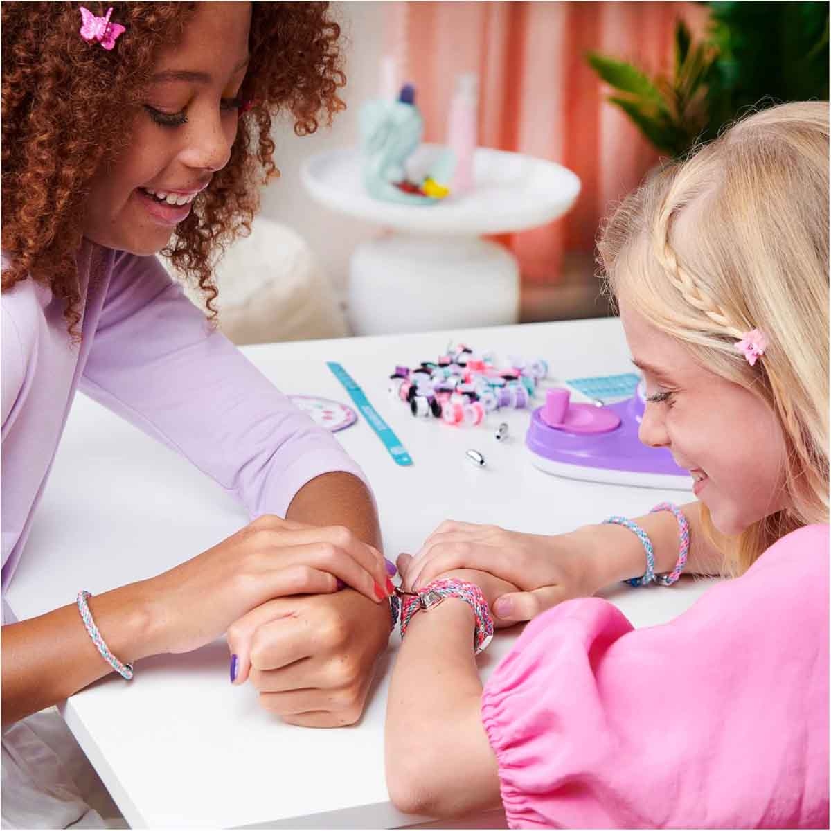 Cool Maker Kumikreator 3 in 1 Necklace and Bracelet Making Kit Dress-Up Accessories Girls, 8-10 Years