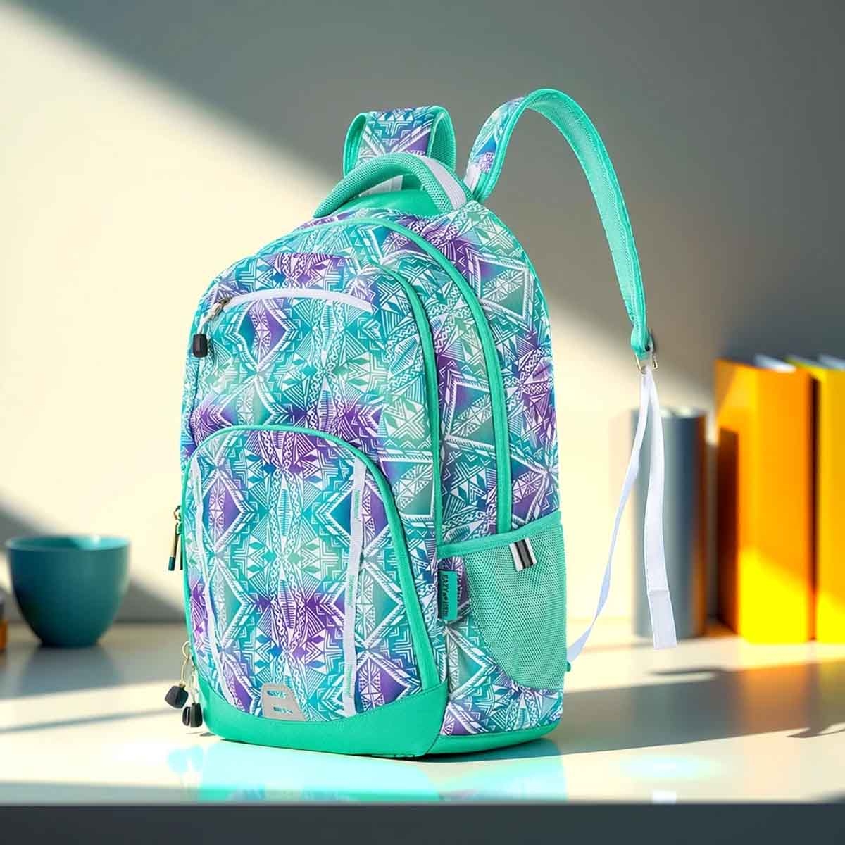 إيزي كيدز حقيبة مدرسية بتصميم جيومتريكال مقاس 18 إنش