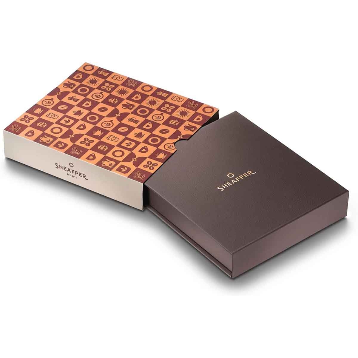 شيفر طقم هدية قلم حبر جاف 100 بني قهوة مطفي مع حامل بطاقات بني قهوة