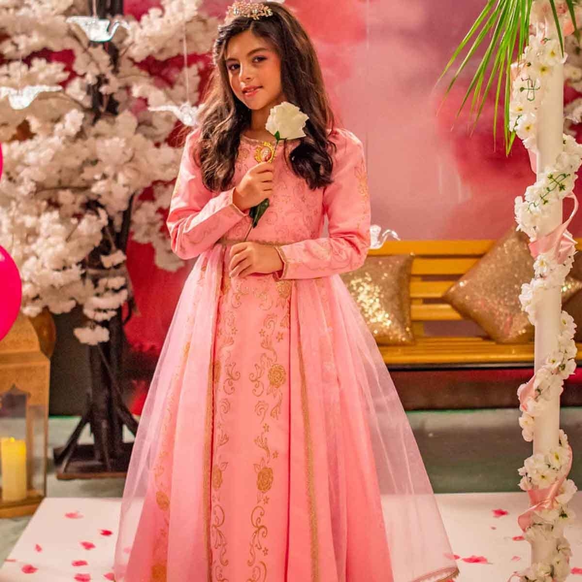 ديزني جولدن برنسيس زي برستيج أورورا