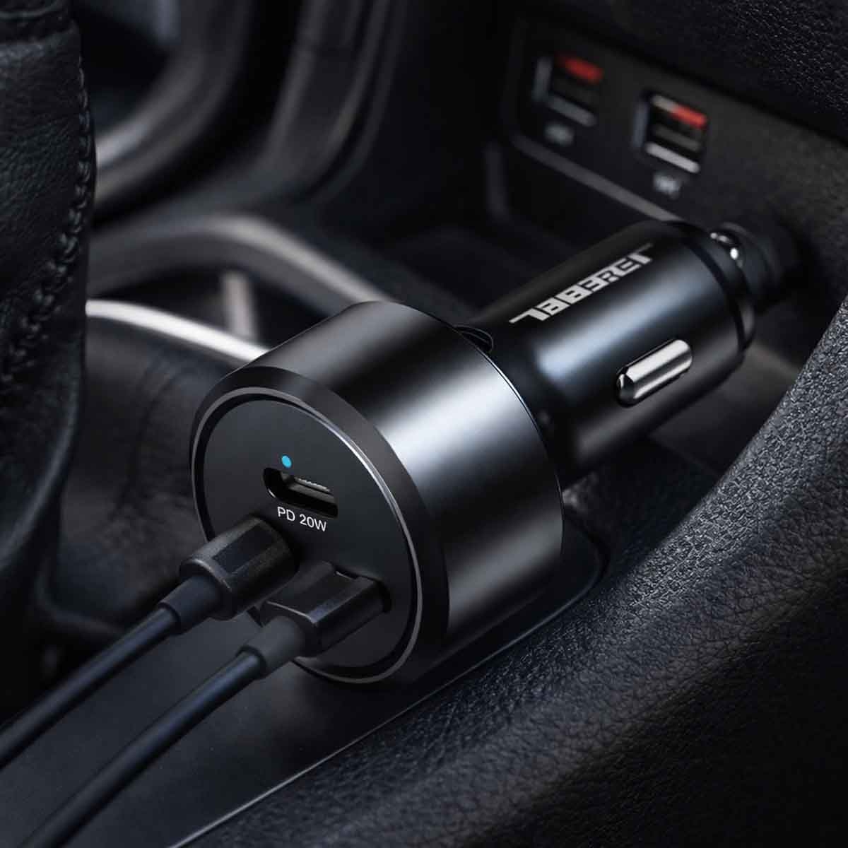 جيبل شاحن سيارة USB-C PD مزدوج المنافذ 40 واط باللون الأسود