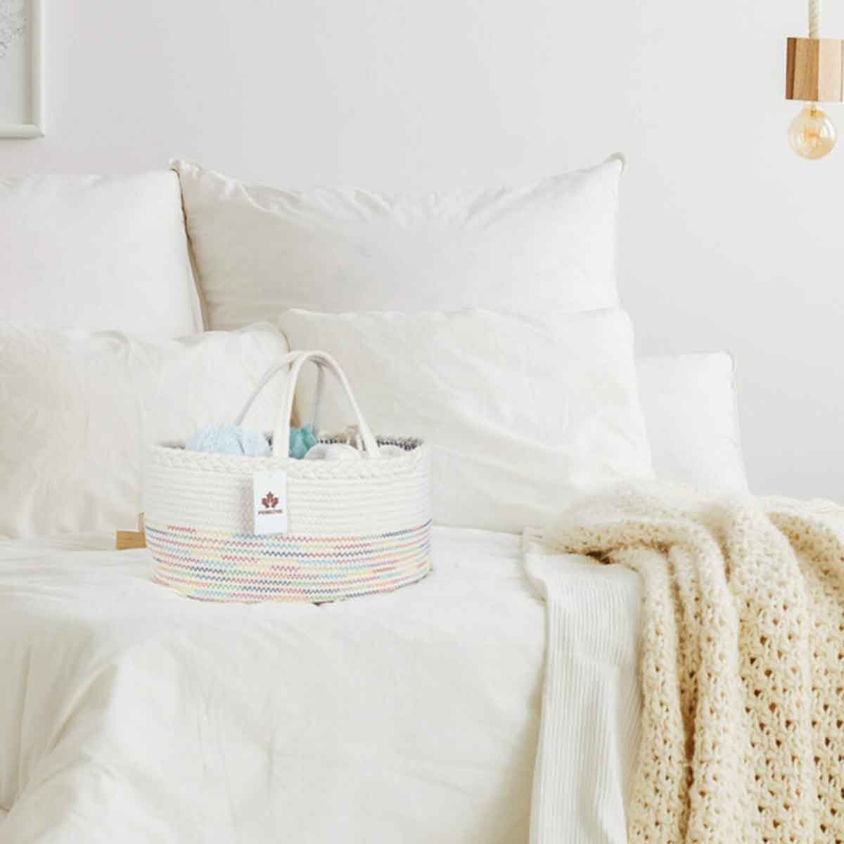 ليتل ستوري منظم حفاضات من حبل قطني بتصميم قوس قزح