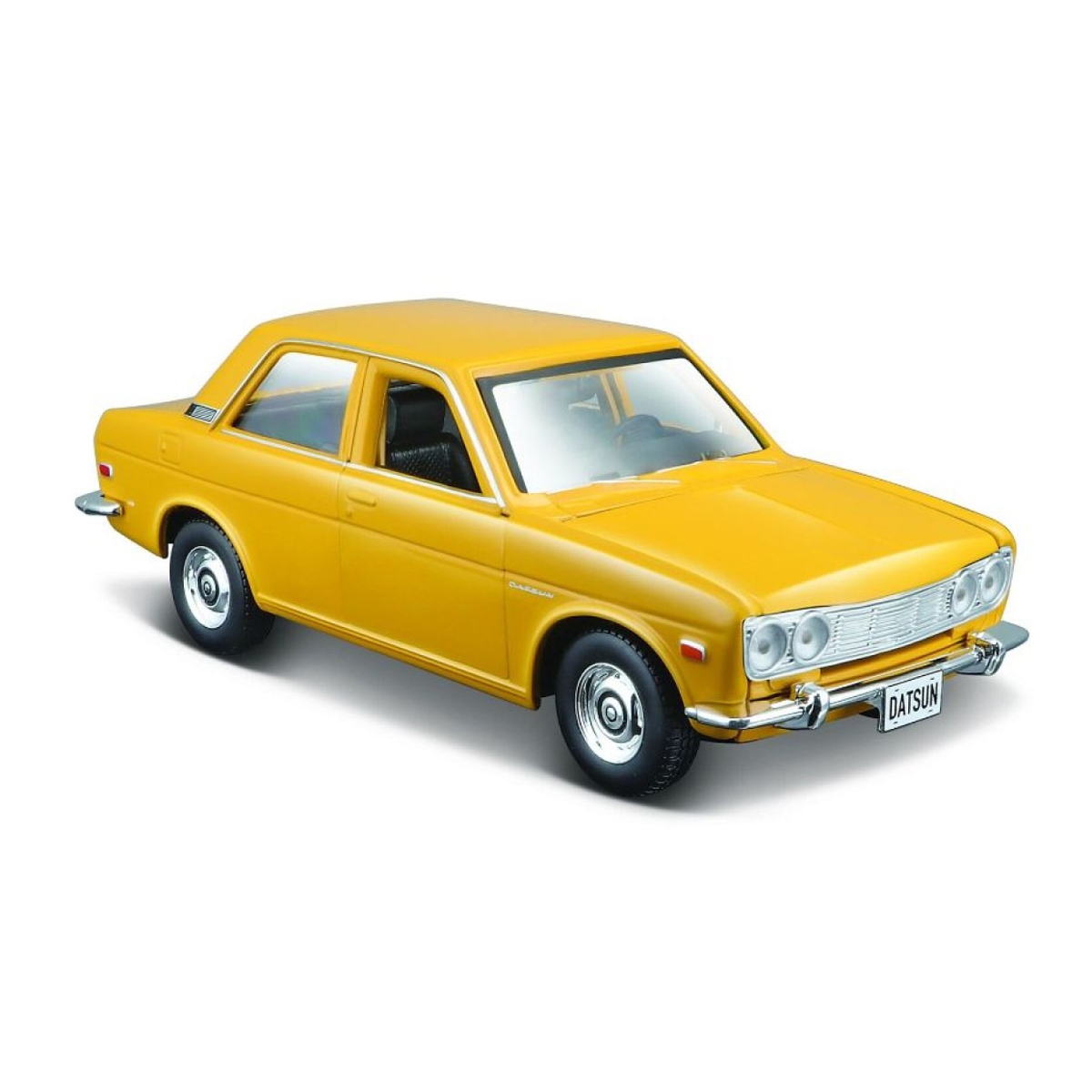 Maisto 1971 Datsun 510 1:24 Scale Diecast Car Boys, 3-4 Years