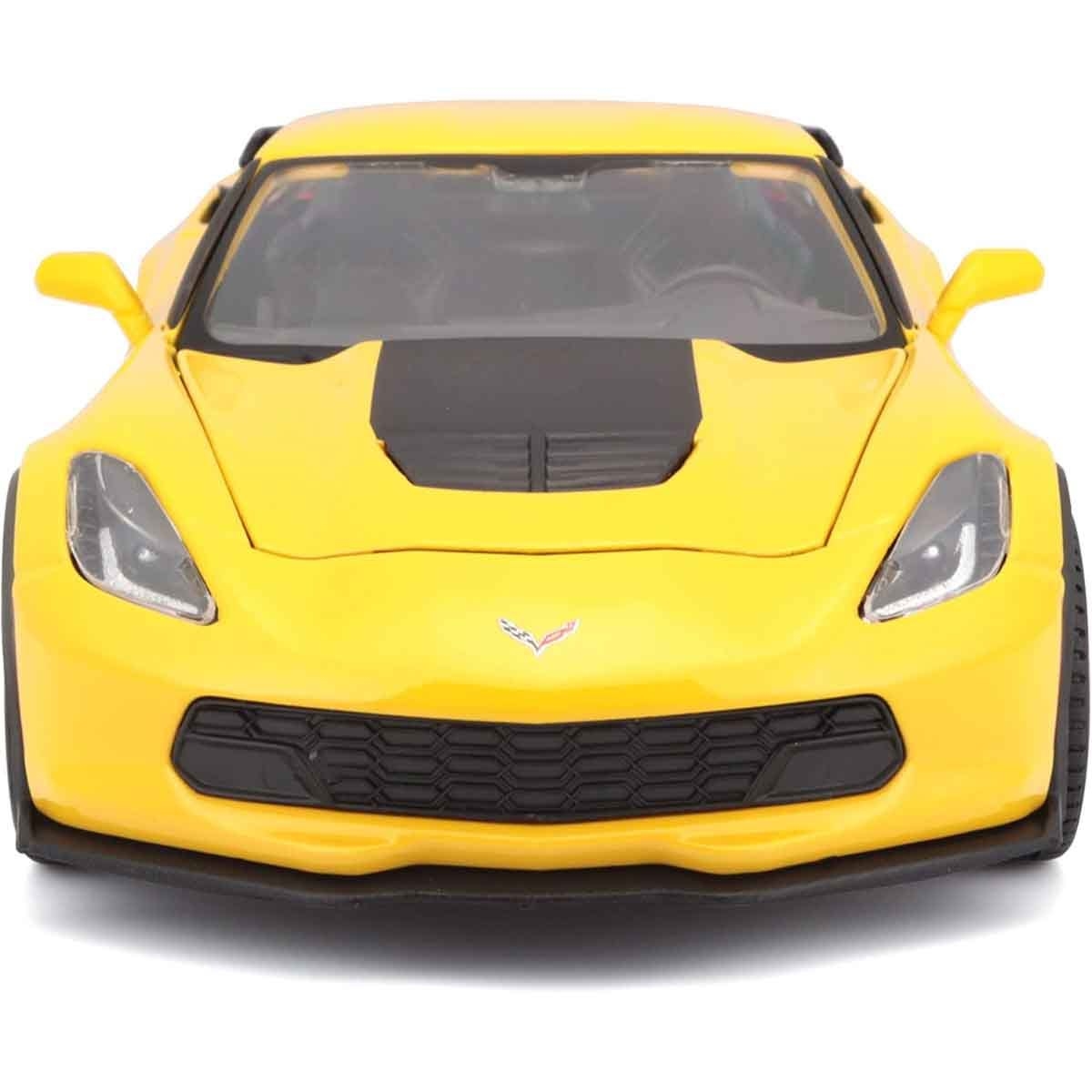 Maisto Yellow 1:24 Scale 2015 Corvette Z06 Diecast Car Boys, 3-4 Years