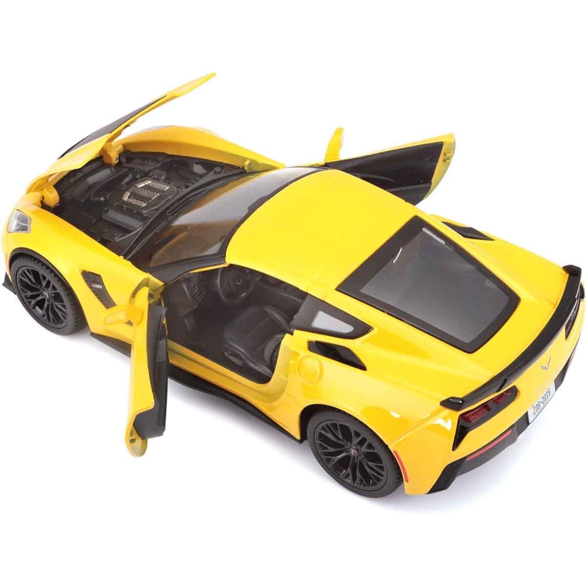 Maisto Yellow 1:24 Scale 2015 Corvette Z06 Diecast Car Boys, 3-4 Years