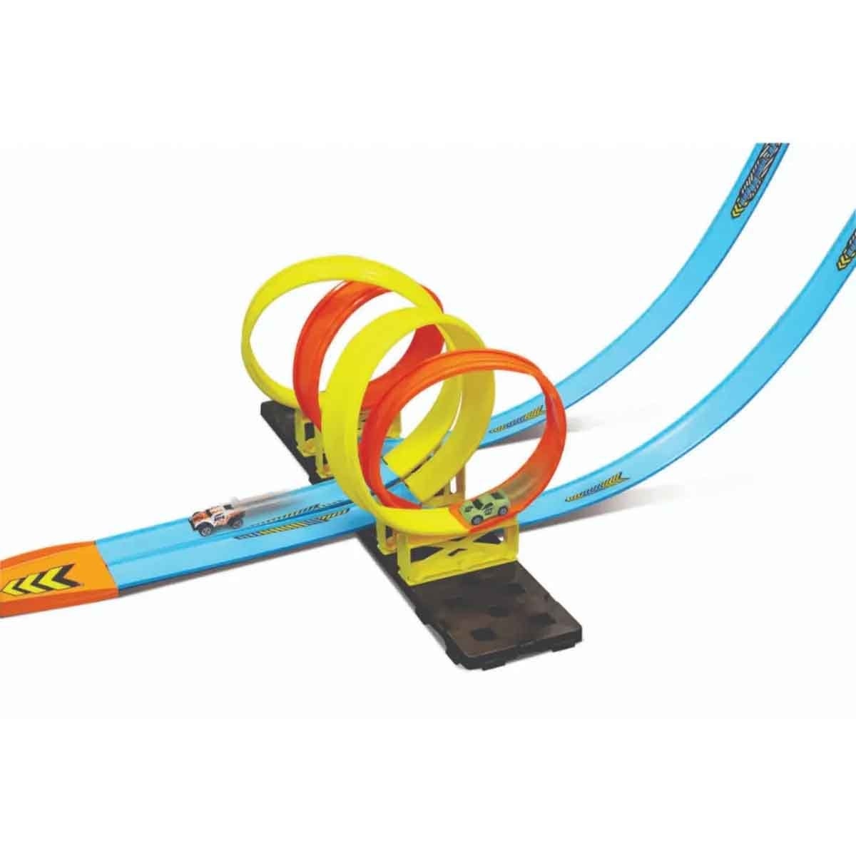 Maisto Fresh Metal 100 Double Cross Loop Car Playset & Fresh Metal Diecast Vehicle Bundle Boys, 3-4 Years