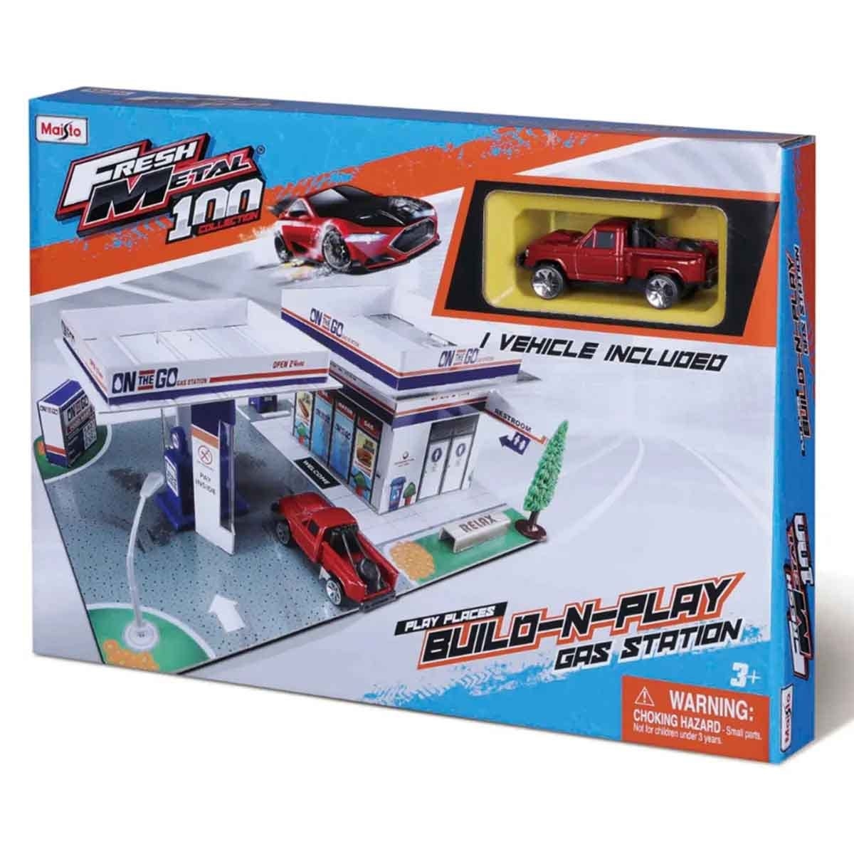 Maisto Play Places Build-N-Play Gas Station Playset & Fresh Metal Diecast Car Bundle Boys, 3-4 Years