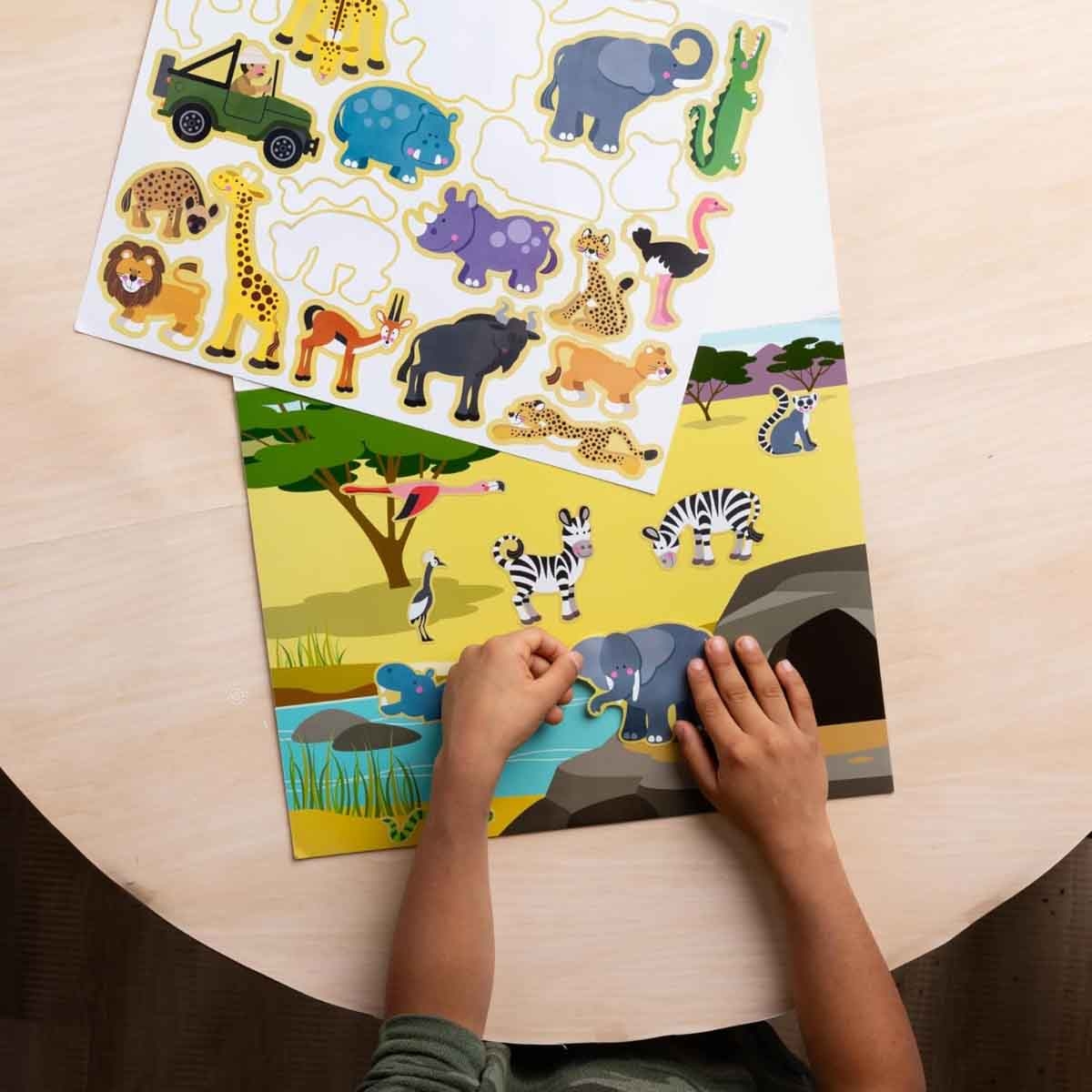 Melissa & Doug Habitats Reusable Sticker Pad with 150+ Reusable Stickers Unisex, 3-4 Years