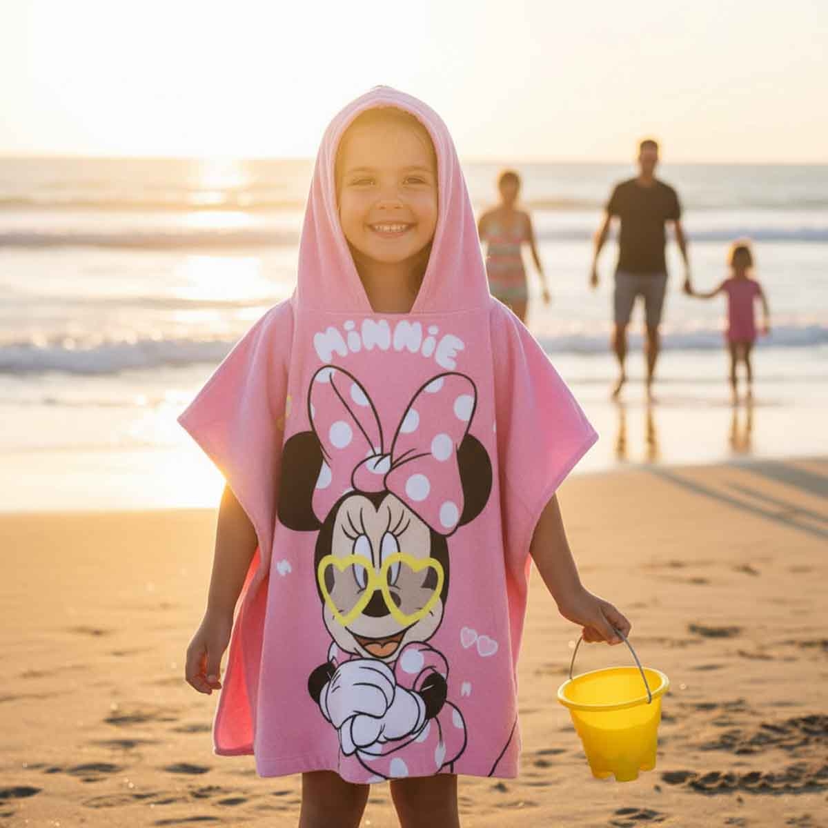 باربي منشفة أطفال بقلنسوة ناعمة وماصة من قطن 100% باللون الوردي للبنات من عمر 3-4 سنوات